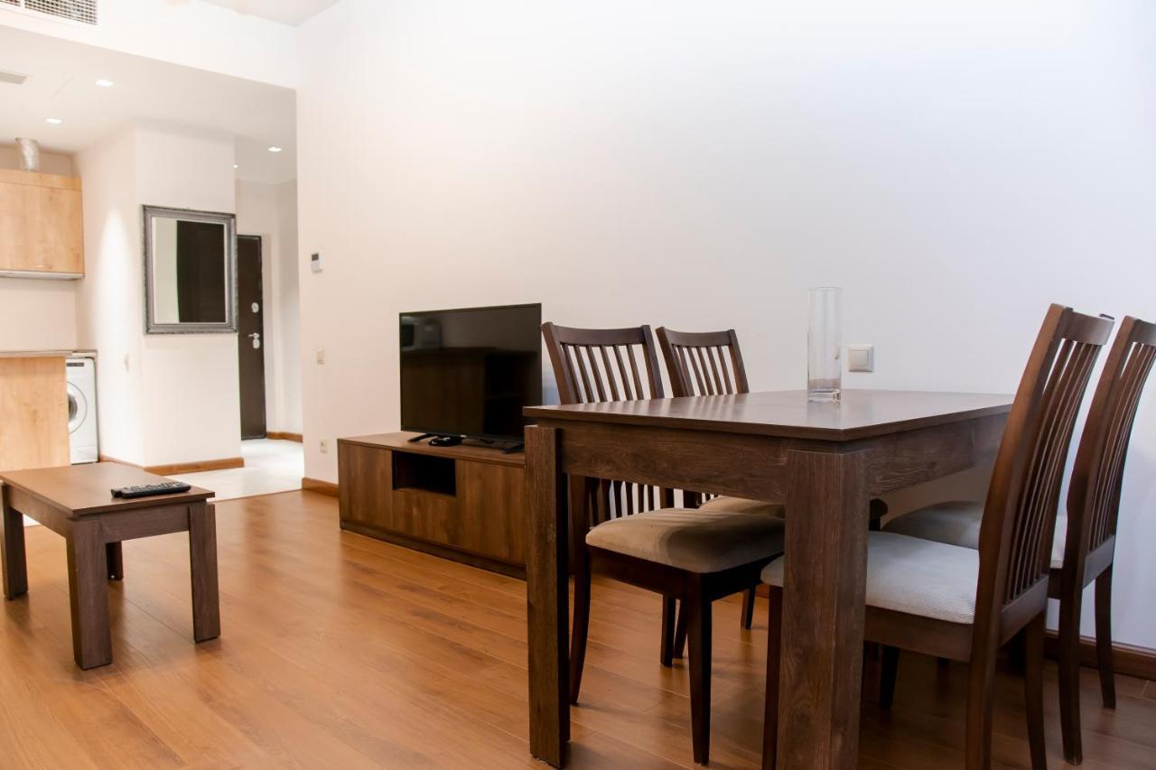 D&H Group Apartment Yerevan Exterior photo