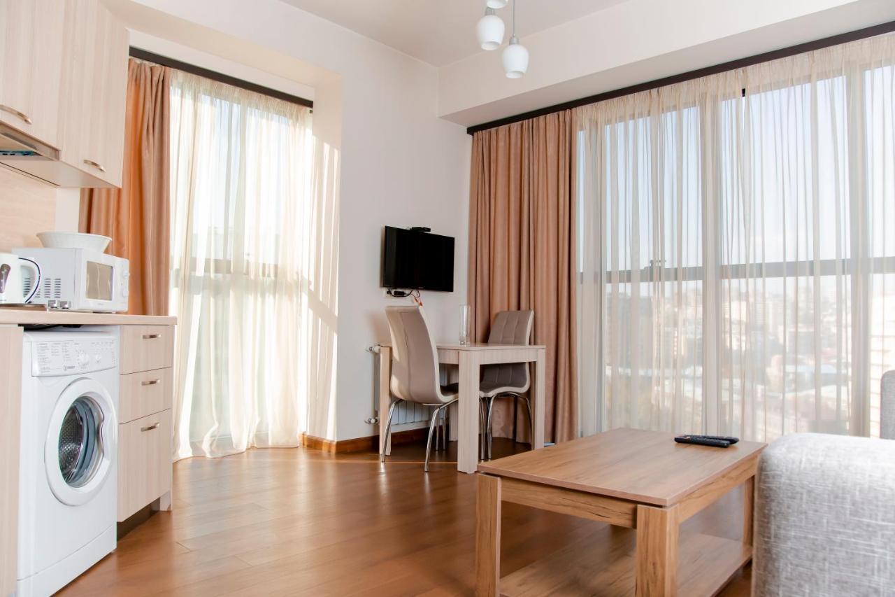 D&H Group Apartment Yerevan Exterior photo