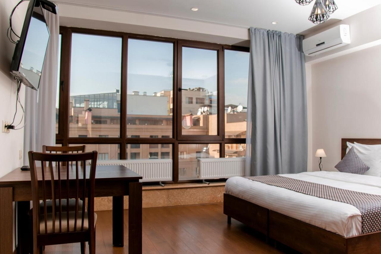 D&H Group Apartment Yerevan Exterior photo