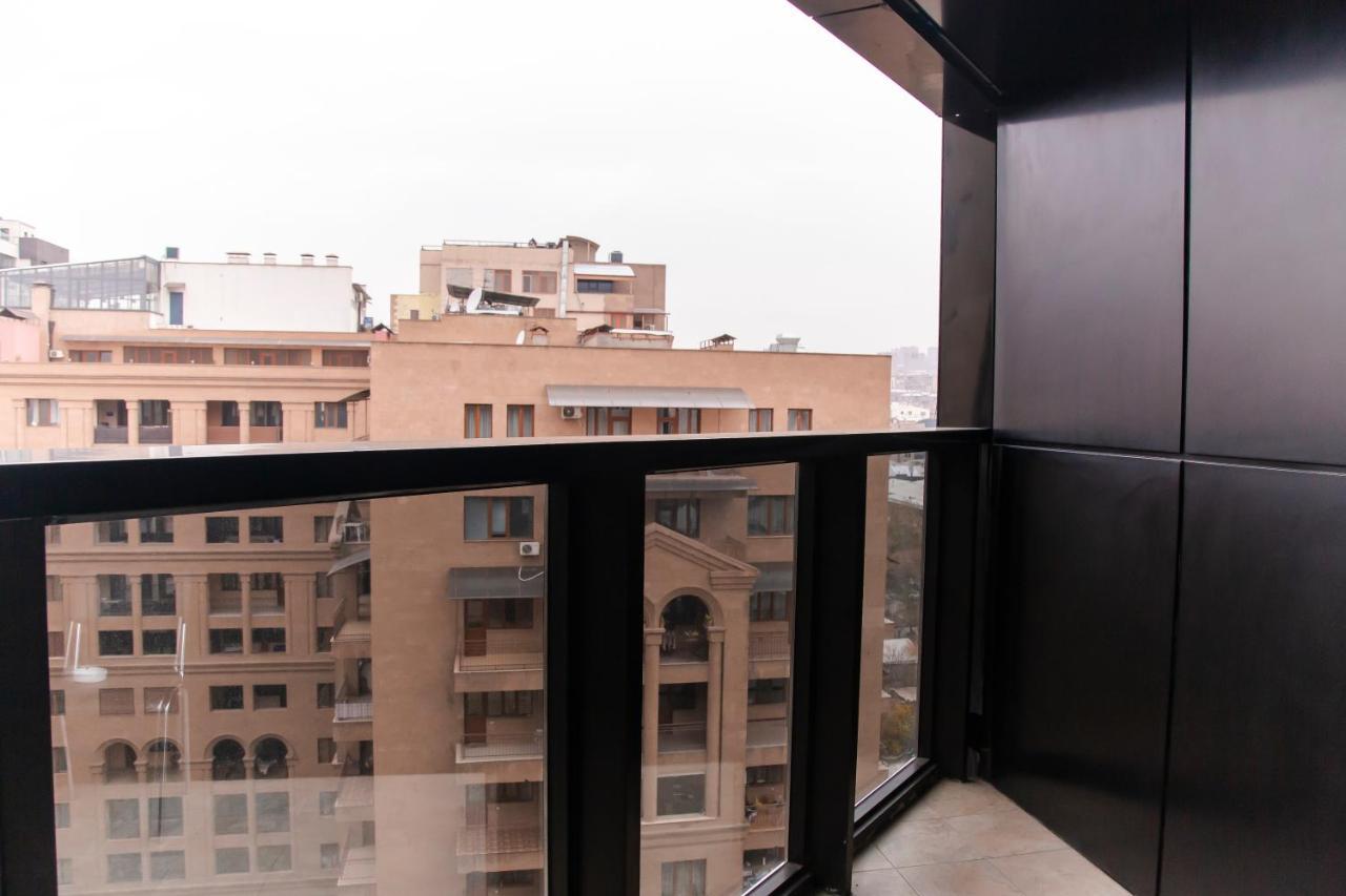 D&H Group Apartment Yerevan Exterior photo